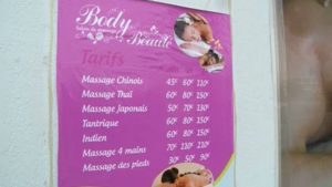 Massage with finish: The little extra of Chinese massage parlors
