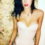 Bella Thorne Nue - Ses Photos et GIF les plus Sexy