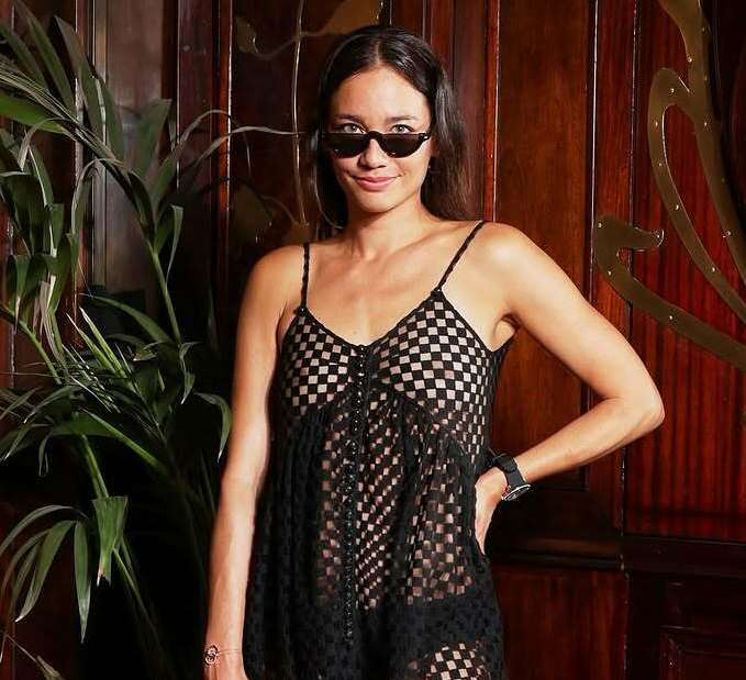Alize lim nudes 5