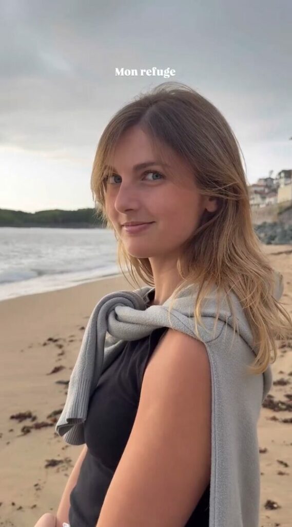 thais d'escufon leaks 32