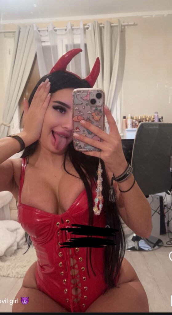 nudes Leya.dstt : Lea.dsttt0