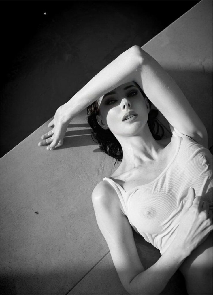 frederique bel nudes 17