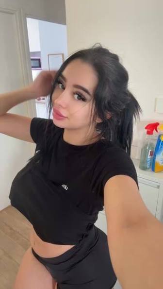 Leya Nasdas 5