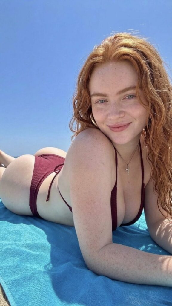 sadie sink sexy nude 40